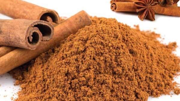 வெறும் பட்டை.. தேனுடன் இந்த பட்டை தூளை சேர்த்தால் போதுமே.. ஆச்சரிய நலனை தரும் லவங்கப்பட்டை தண்ணீர்