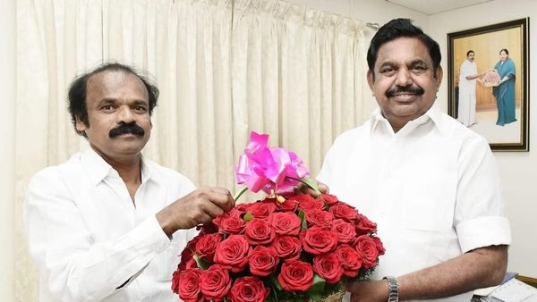 சீட் ஷேரிங்.. ரெடியான அதிமுக கூட்டணி! வட தமிழ்நாட்டில் 1 எம்.பி சீட் .. குறி வைத்த ஜெகன் மூர்த்தி!