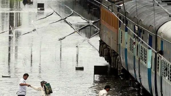 சென்ட்ரலுக்கு பதில் திருத்தணியிலிருந்து புறப்படும் ரயில்கள்! லிஸ்ட் இதோ! தெற்கு ரயில்வே அறிவிப்பு