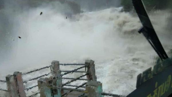 21 செ.மீ.க்கும் அதிகமான அதீத கன மழை- நெல்லை, தூத்துக்குடி, கன்னியாகுமரி, தென்காசிக்கு ரெட் அலர்ட்!