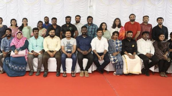 உயிரை பணயம் வைத்து சென்னை வெள்ளத்தில் பாடுபட்ட தன்னார்வலர்கள்.. நேரில் அழைத்து பாராட்டிய உதயநிதி!