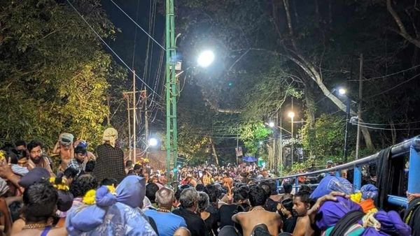 சபரிமலை யாத்திரை: பம்பை நதியில் நீராடிய 2 தமிழக ஐயப்ப பக்தர்கள் நீரில் மூழ்கி பரிதாப மரணம்!