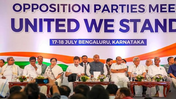 ஆளுக்கு ஒரு திசையில் முட்டுக்கட்டை..அம்போவென கைவிடப்பட்ட 