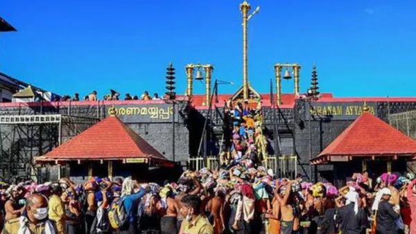 சபரிமலை: லட்சக்கணக்கில் பக்தர்கள்! திணறும் நிர்வாகம்- தரிசன நேரம் நீட்டிப்பு- விழிபிதுங்கும் கேரளா!