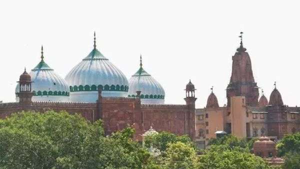 கிருஷ்ண ஜென்மபூமி விவகாரம்! ஷாஹி ஈத்கா மசூதியில் ஆய்வு.. தடை விதிக்க உச்சநீதிமன்றம் மறுப்பு!