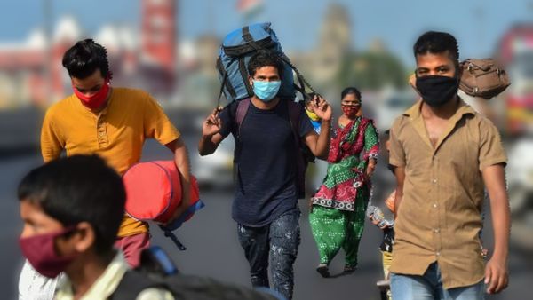 கேஸ், பெட்ரோல் விலை வட இந்தியர்களை பாதிப்பதில்லை.. அதனால்தான் பாஜக ஜெயிக்கிறது! இப்படி ஒரு தியேரி