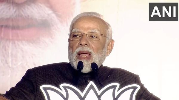 தேச விரோத சக்திகளை ஆதரிக்கும் அரசியலை இனி காங்கிரசும், அதன் கூட்டணி கட்சிகளும் நிறுத்தட்டும்- மோடி