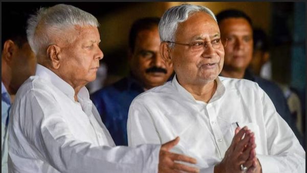 ஓஹோ கதை இப்படி போகுதா? லாலுவின் ஆர்ஜேடியுடன் ஜேடியூவை இணைக்கிறாரா நிதிஷ்குமார்? பற்ற வைக்கும் பாஜக! 