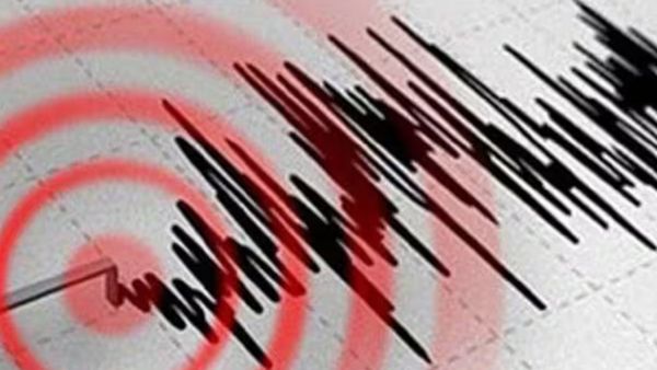 இரவில் குலுங்கிய இந்தோனேசியா.. அடுத்தடுத்து ஏற்பட்ட நிலநடுக்கம்.. பீதியில் உறைந்த மக்கள்