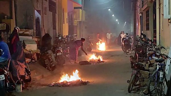 போகி பண்டிகை கொண்டாட்டம்.. சென்னையை சூழ்ந்த காற்று மாசு! இந்த ஆண்டு டபுள் மடங்காக உயர்வு