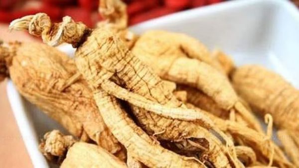 அமுக்கிரா கிழங்கு.. ஊளைச்சதை முதல் நரம்பு தளர்ச்சிவரை நீக்கும் அமுக்கிரான் கிழங்கு பொடி.. செம மூலிகை