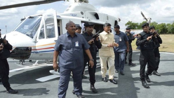 சந்திரபாபு நாயுடு சென்ற ஹெலிகாப்டர் வழி தவறியது.. பைலட்டுக்கு பறந்த ATC எச்சரிக்கை.. பெரும் பதற்றம்!