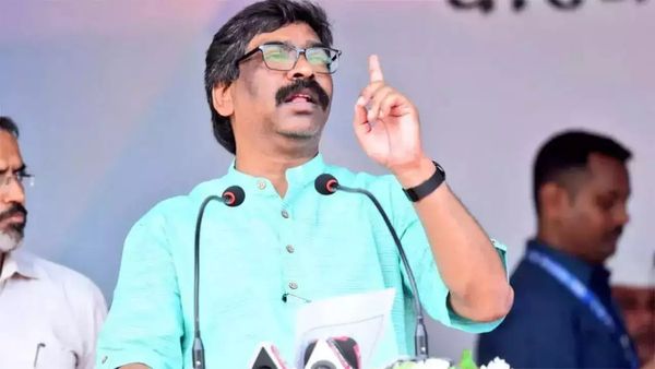 ஹேமந்த் சோரன் வீட்டின் முன் ராணுவம் குவிப்பு .. அமலாக்கத்துறை விசாரணை.. பதற்றத்தில் ஜார்க்கண்ட் 