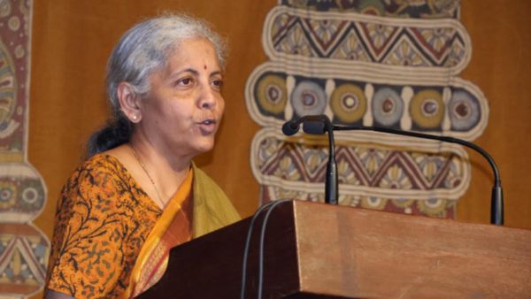 பெருமாள் பாதை சர்ச்சை.. நிர்மலா சீதாராமனுக்கு சூடு வைத்த அருள்மொழி