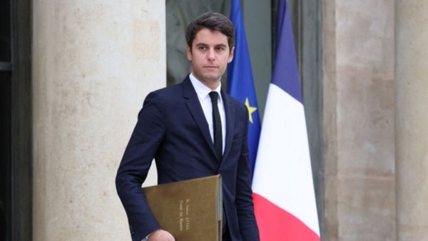 ஓரினச்சேர்க்கையாளரை தேடிப்போன பிரான்ஸ் பிரதமர் பதவி! யார் இந்த கேப்ரியல்? மேக்ரானுக்கு புதுசிக்கல்