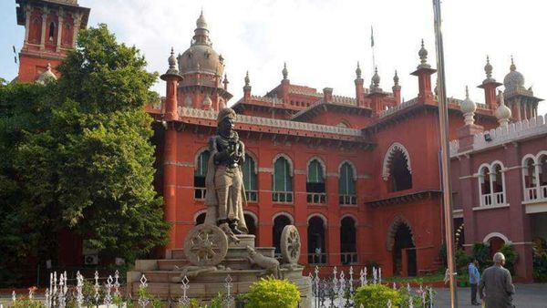 பஞ்சமி நிலத்தில் முரசொலி அலுவலகமா? ஆவணங்களை தாக்கல் செய்ய.. தமிழக அரசுக்கு உயர்நீதிமன்றம் உத்தரவு