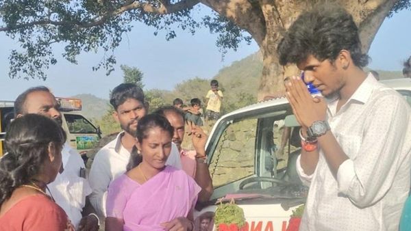 சிக்னலில் பிச்சை எடுப்பேனா? உதவி செய்ய காரணமே இதுதான்? 5வது ஆம்புலன்ஸ் கொடுத்து kpy பாலா உருக்கம்