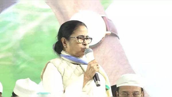 ‛அல்லா மீது சத்தியம்’.. ராமர் கோவில் கும்பாபிஷேக நாளில் மம்தா பானர்ஜி கூறிய வார்த்தை! விளாசும் பாஜக