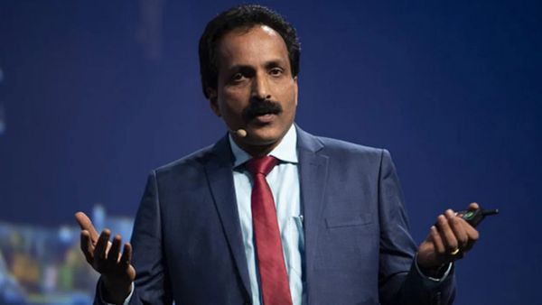 அரசியலில் குதிக்கிறாரா இஸ்ரோ தலைவர் சோம்நாத்? சசிதரூருக்கு செக் வைக்க பாஜக போடும் பக்கா பிளான்