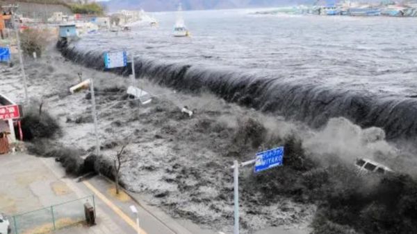 அதிர வைத்த ரிங் ஆப் ஃபயர்! ஜப்பானில் நிலநடுக்கம்! அதை தொடர்ந்து சுனாமி! அடிக்கடி இப்படி நடப்பது ஏன்?