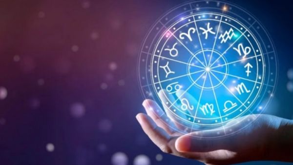 2024 ஆங்கில புத்தாண்டு ராசி பலன்: 12 ராசிக்காரர்களுக்கும் மின்னல் வேக பலன்கள்.. பரிகாரங்கள்