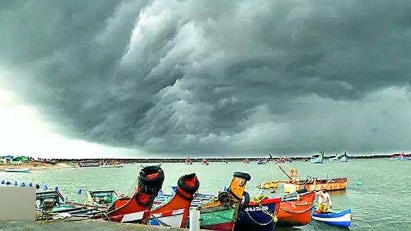 அரபிக் கடலில் குறைந்த காற்றழுத்தம்.. மீனவர்களுக்கு முக்கிய எச்சரிக்கை விடுத்த வானிலை மையம்