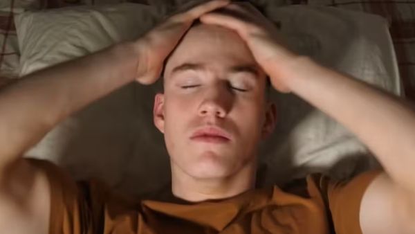 42 மணி நேரம் தொடர்ந்து தூங்காமல் இருந்த யூடியூபர்.. கடைசியில் என்ன நடந்தது தெரியுமா?