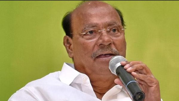 வட மாவட்டங்களில் மட்டும் ஏன் இப்படி? அப்புறம் எப்படி தரம் உயரும்?ஆதங்கத்தை கொட்டிய ராமதாஸ்!