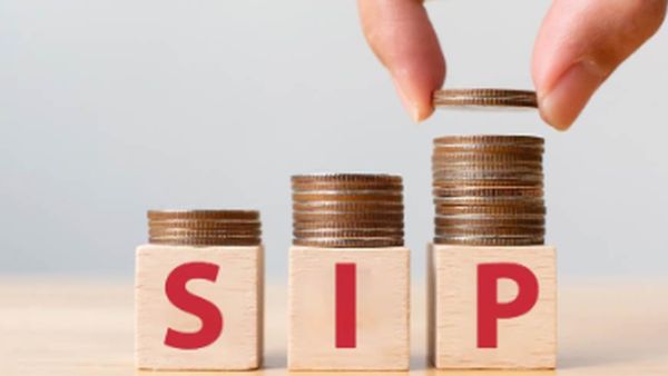 சிறுதுளி பெரு வெள்ளம்! ரிட்டயர்ட் ஆனதும் மீதி காலத்தை பண கஷ்டம் இல்லாமல் கழிப்பது எப்படி தெரியுமா?