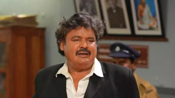 தேசிய அரசியலில் குதித்த மன்சூர் அலிகான்.. கட்சி பெயர் மாற்றம்.. லோக்சபா தேர்தலில் போட்டியிட முடிவு!