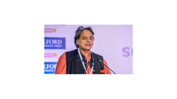 தனிப்பெரும் கட்சி பாஜக தான்! நாடாளுமன்ற தேர்தலில் இதுதான் நடக்கும்.. சசிதரூரால் திரும்பும் காங்கிரஸ்