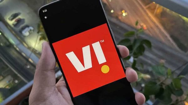 மாதா மாதம் ஒரே இம்சைப்பா.. ஒரே ரீசார்ஜ்.. வருடம் முழுக்க நோ தொல்லை.. Vi வழங்கும் சூப்பர் பிளான்கள்!