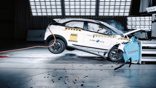 இதுதான் டாடா.. கிராஷ் டெஸ்டில் அசத்திய நெக்ஸான் எஸ்யூவி.. அதுவும் 5 ஸ்டார்.. என்ன நடந்தது?