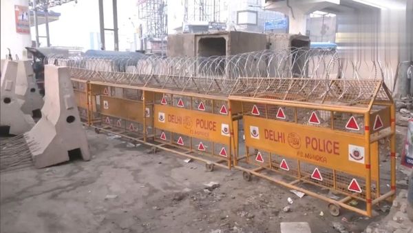 டெல்லி சலோ.. 3000 டிராக்டர்கள்..பஞ்சாப், ஹரியானாவில் இருந்து திரண்டு வரும் விவசாயிகள்.. 144 தடை அமல்