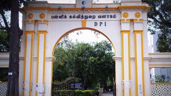 தென்காசி வாத்தியார் வழக்கு.. நீதிமன்றம் நோட்டீஸ்.. கல்வி அதிகாரிகளுக்கு பள்ளி கல்வித்துறை வார்னிங்