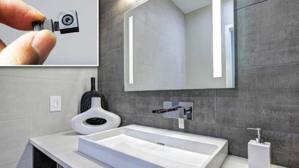 ஆம்னி பேருந்து அடிக்கடி நின்று போற இடம்.. சேலம் ஓட்டல் பாத்ரூமில் என்னப்பா அது.. அதிர்ந்த பெண்கள்