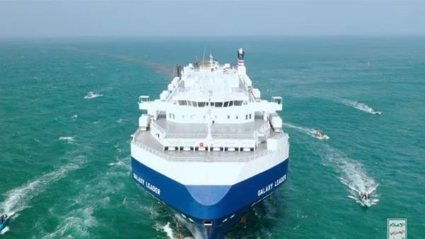 இந்தியா நோக்கி வந்த கப்பல் மீது ஹவுதி கிளர்ச்சியாளர்கள் தாக்குதல்! செங்கடலில் நடந்ததென்ன? பரபர தகவல்