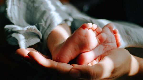 இப்படி ஒரு ஆஃபரா! குழந்தை பெற்றால் ரூ.62 லட்சம் போனஸ் அறிவித்த நிறுவனம்.. எந்த நாட்டில் தெரியுமா?