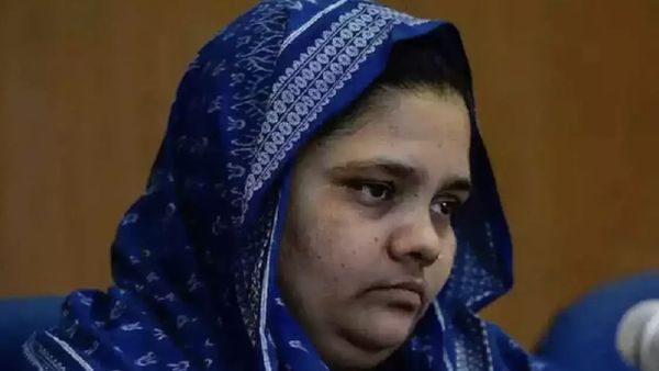 மாமனார் மரணம்..மருமகனுக்கு கல்யாணம்! பில்கிஸ் பானு குற்றவாளிகளுக்கு இஷ்டத்திற்கு வழங்கப்படும் பரோல்