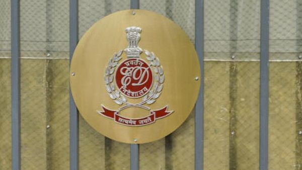 கடன் மோசடி.. சொத்தையும் பினாமி பேரில் ஏலம் எடுத்த கோவை நகைக்கடை.. ரூ.34 கோடி சொத்துகளை முடக்கியது ED