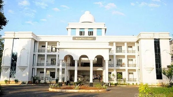 30000 பேருக்கு வேலை.. சென்னை ராணி மேரி கல்லூரிக்கு நாளைக்கு போங்க.. தமிழக அரசு அருமையான அறிவிப்பு