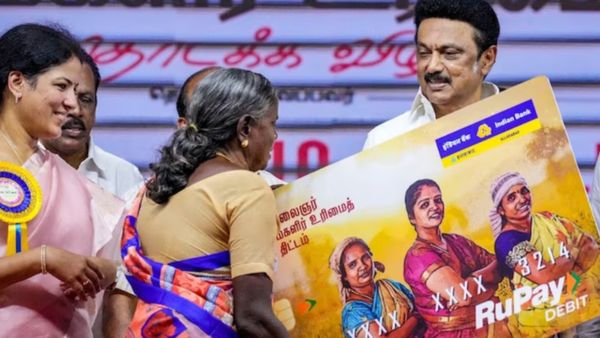 குடும்ப தலைவிகளுக்கு நல்ல செய்தி சொன்ன அரசு.. கூடுதல் பெண்களுக்கு ரூ.1000.. உரிமை தொகையில் மாற்றம்