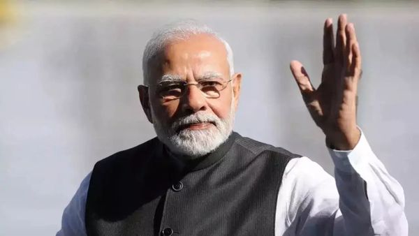 மக்களின் இதயத்தை வெல்ல வந்து இருக்கிறேன்.. 5 ஆண்டுகளுக்கு பிறகு.. காஷ்மீரில் முழங்கிய மோடி