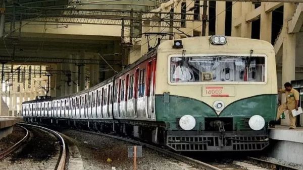 தாம்பரம் தாண்டினால் தனி உலகம்.. செங்கல்பட்டு டூ பெருங்களத்தூர்.. ரயில் பயணிகளின் நிலைமை என்ன?