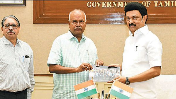 முதலமைச்சரின் காலை உணவு திட்டத்தால் தமிழக அரசு பள்ளிகளில் நடந்த அற்புதம்.. மாநில திட்டக்குழு தகவல்