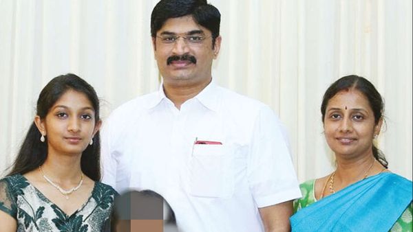 சயனைடு கலந்த தண்ணீர்.. கோவை தொழில் அதிபர் குடும்பமே உயிருடன் இல்லை.. உருக்கமான தகவல்