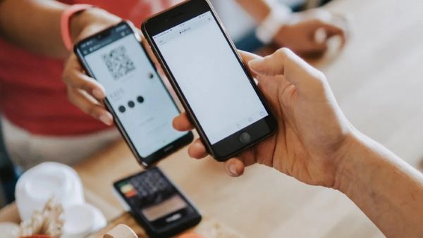 மிகப்பெரிய கட்டுப்பாடு.. யுபிஐ மூலம் பணம் அனுப்புறீங்களா? வருது புதிய ரூல்.. இனிதான் கஷ்டமே