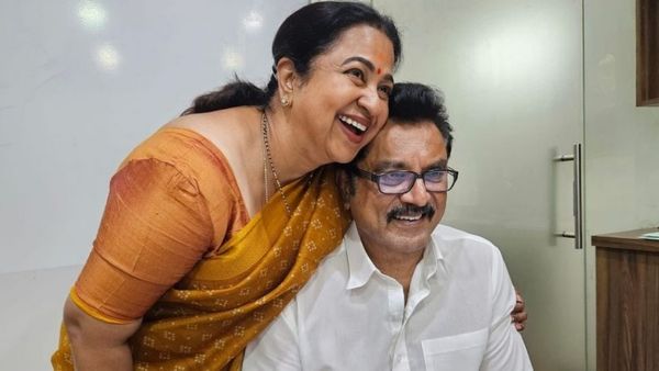 வருமான வரி நிலுவை மட்டும் இத்தனை கோடியா? சரத்குமார், ராதிகா சொத்து மதிப்பை பார்த்தால் ஷாக்.. அம்மாடி