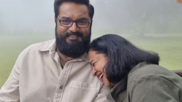 நள்ளிரவு 2 மணிக்கு ராதிகாவை எழுப்பிய சரத்குமார்.. அப்படியே அண்ணாமலைக்கும் போன்.. ஒரு திகில் அனுபவம்