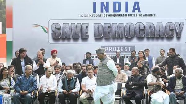 தேர்தல் பத்திரங்களால்! தேர்தலுக்கு முன்பாக வசமாக சிக்கிய பாஜக! இந்தியா கூட்டணி வகுக்கும் செம பிளான்